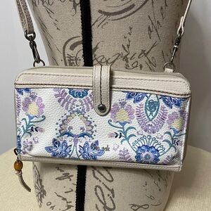 The Sak Iris Smartphone Crossbody Wallet Clutch in Stone Flowing Floral